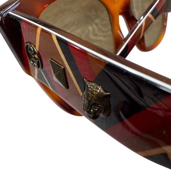 Gucci GG0059S 003 Cat Eye Sunglasses Tortoise Stripe Studded Arms - Picture 6 of 10